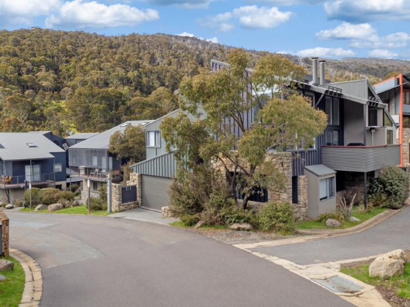 Escape - Crackenback Ridge, Thredbo