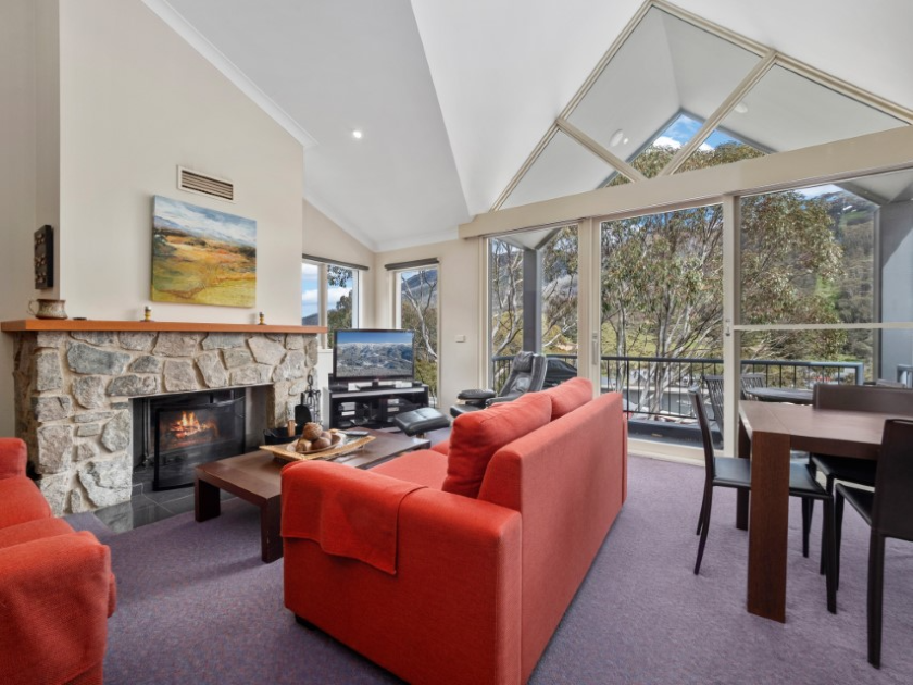 Snowman 7 - Thredbo Village