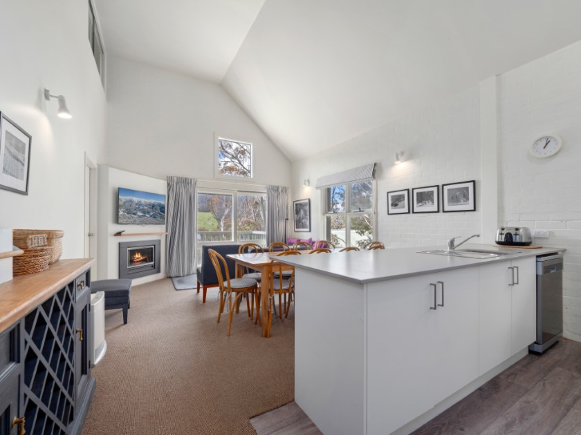 Rainbow - Thredbo Village, Thredbo