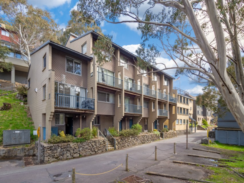 Tombarra 6C, Thredbo Village