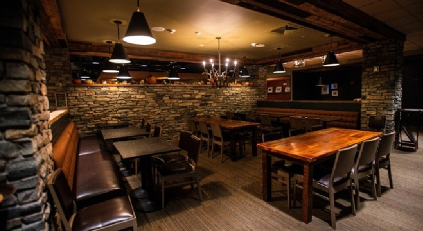 Preston's dining at Killington Grand Hotel