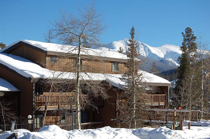 Timber Run Dogwood Building