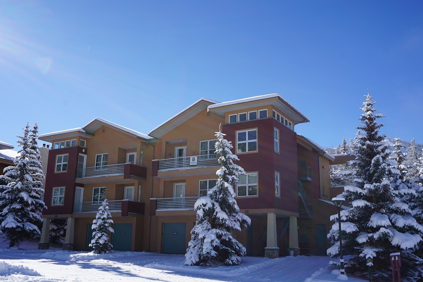 Trademark Condo Winter Exterior